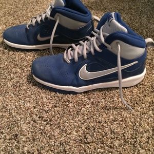 Boys Nike Basketball Shoes